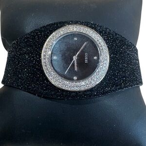 Guess Women's Glittering Black and Silver Watch